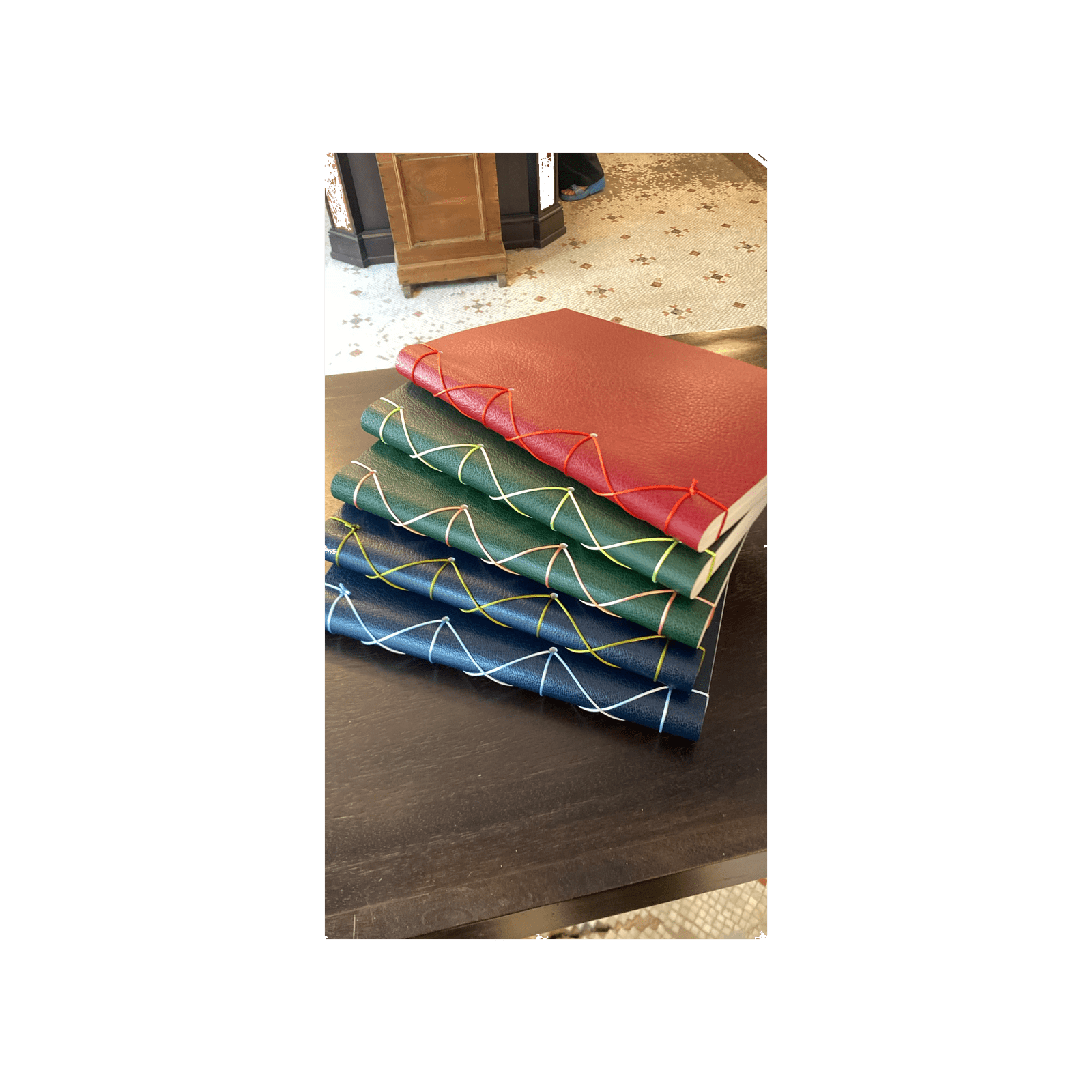 Papier Royal - Large Japanese Notebook Blank (200 pages) - Papier Royal